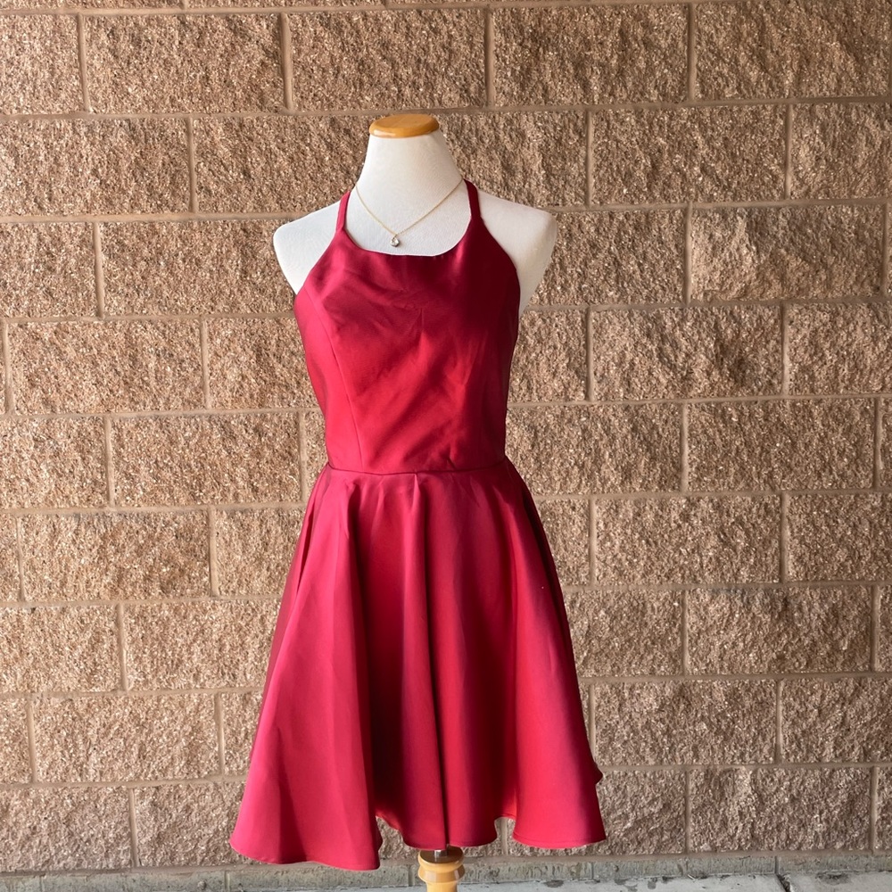 *STORE CLOSING CLEARANCE* NWT Alyce Cocktail 👗